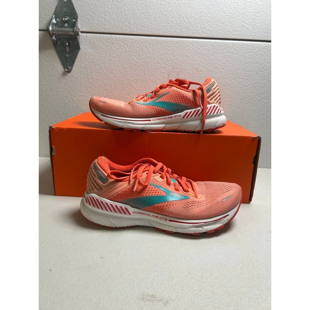 Brooks Adrenaline GTS 22 Peach Turquoise Size 7 #2966